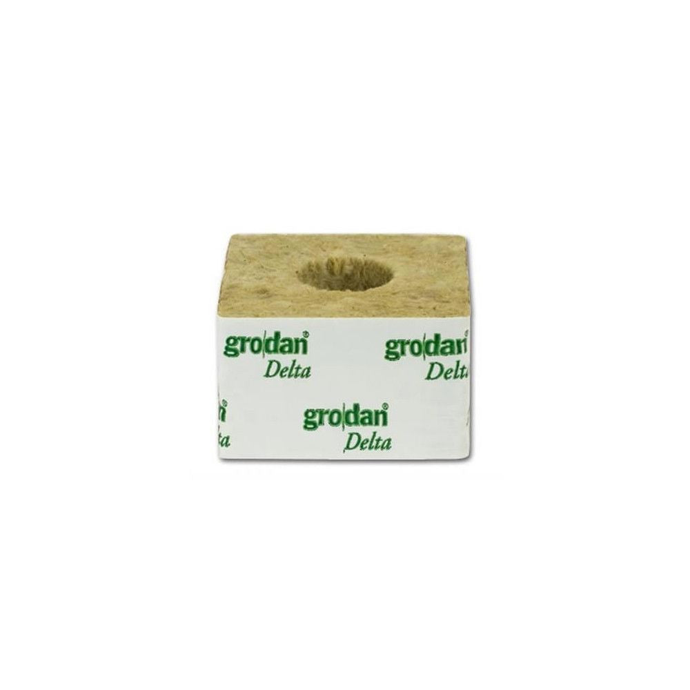 Grodan 100x100x65 mm Anzuchtwürfel mit kleinem Loch 27x40 mm, BOX 216 Stk. - Growshop360