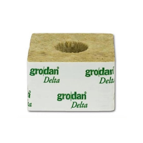 Grodan 75x75x65 mm Anzuchtwürfel mit Loch 27x40 mm, 1 St. - Growshop360
