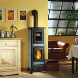 La Nordica Fulvia Forno 6 kW Kaminofen mit Backfach – Majolika & Naturstein 2